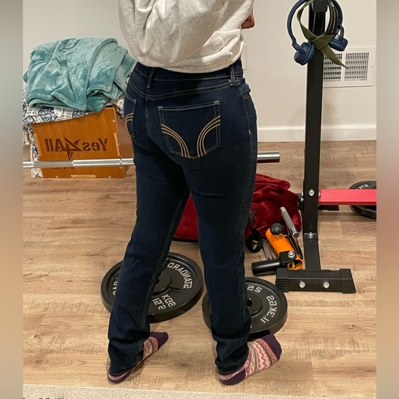 Vintage Hollister Low Waist Straight Cut Dark Wash Jeans - Picture 4 of 4